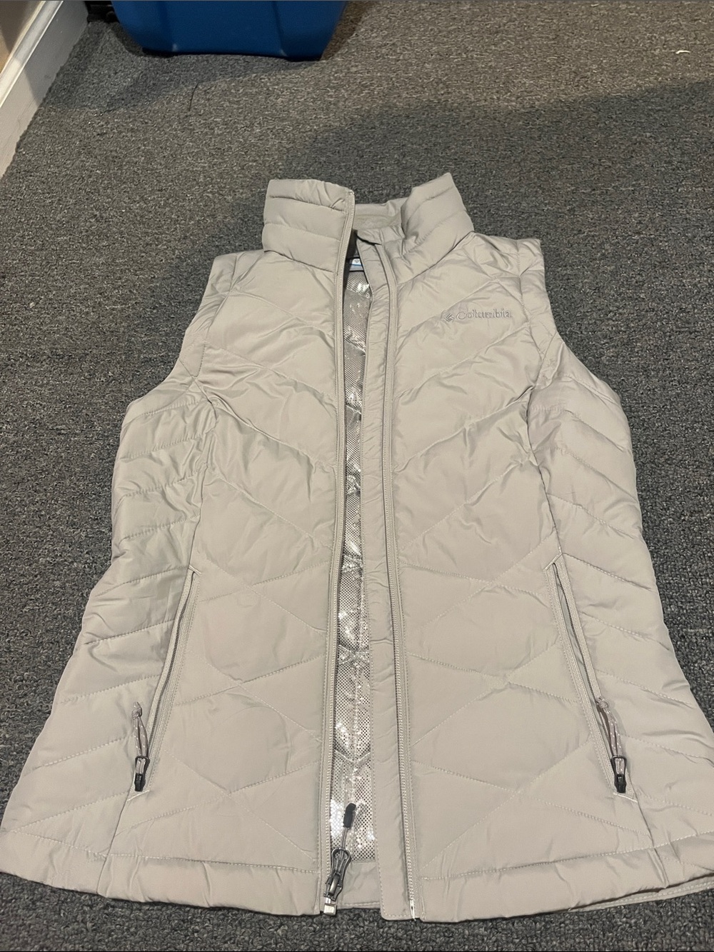 Columbia Women's Light Beige Quilted Packable Vest